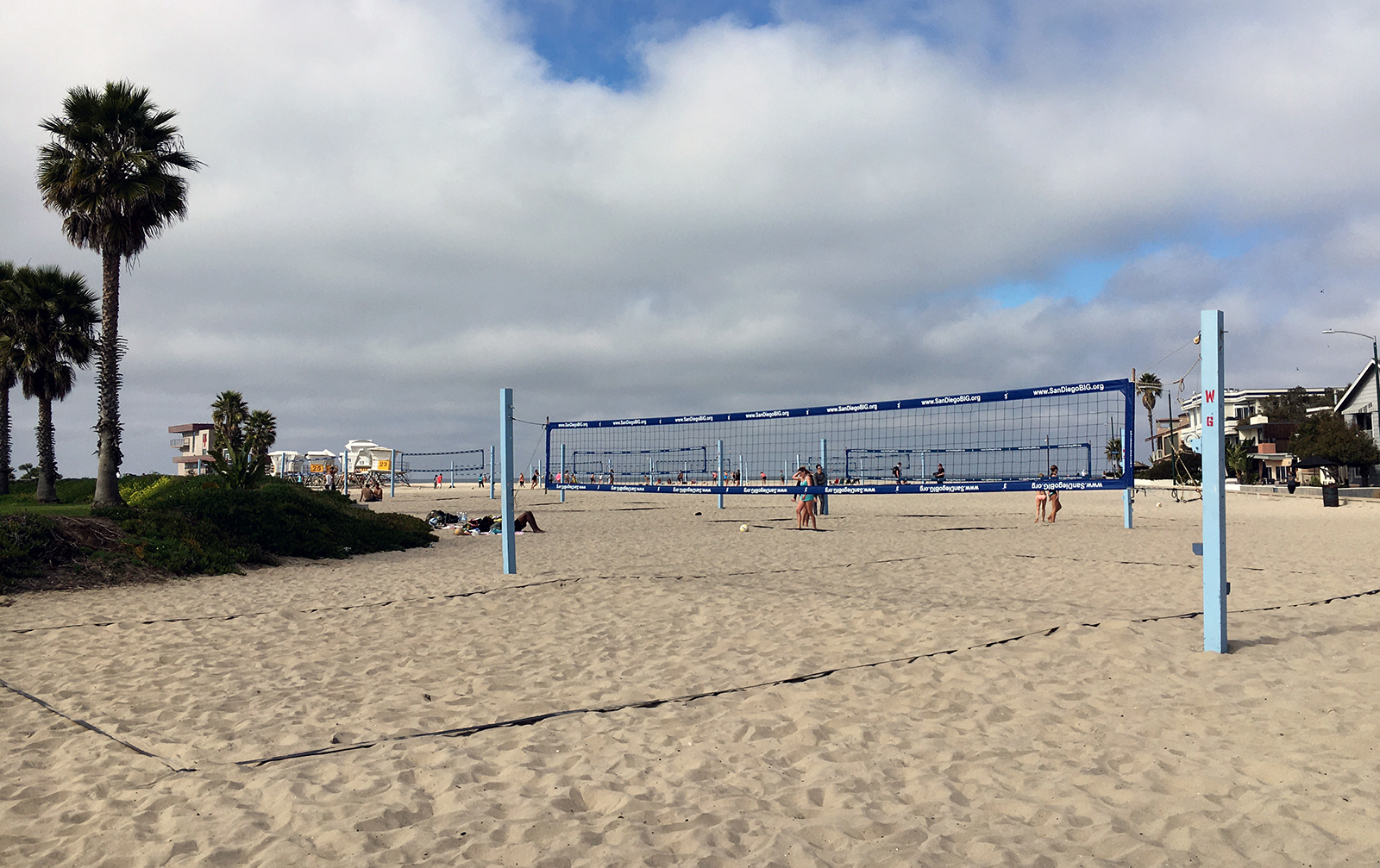 Volleyball Courts Rules for South Mission Beach Permanent Nets  Mission  Beach Pacific Ocean Boardwalk Bay San Diego California